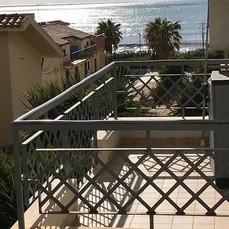 Apartament Mare House *